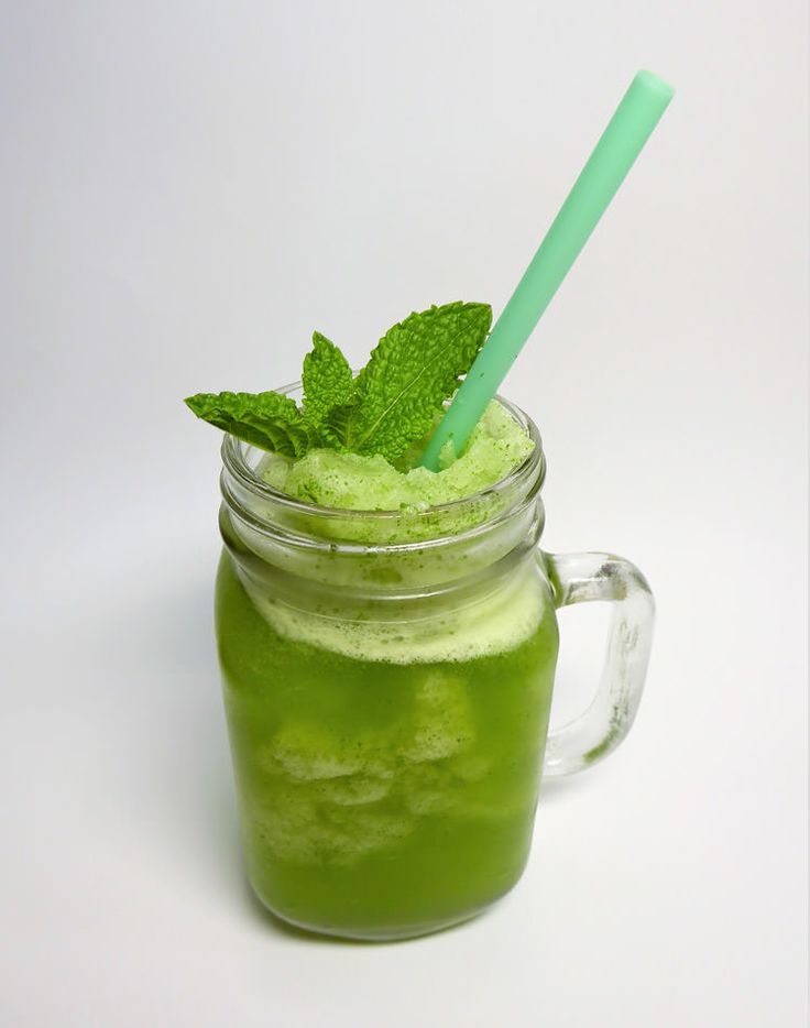 limonada frozen con hierbabuena
